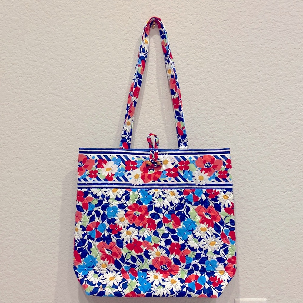 Two brand new Vera Bradley tote bags for $28